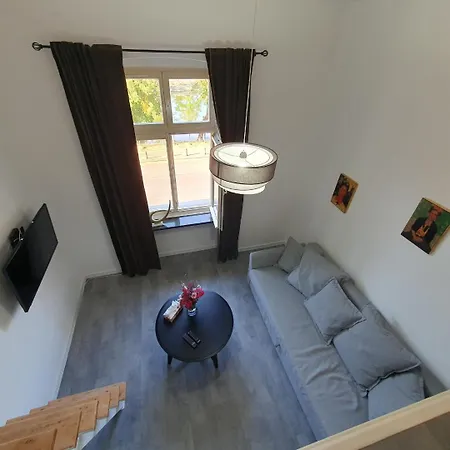 Frida-podwale-balcony-free-parking-wifi * 브로츠와프
